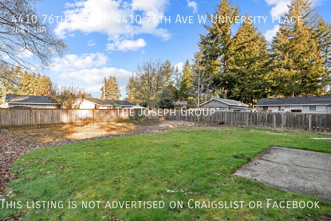 Building Photo - Sun-filled 2BD/1BA in University Place Duplex