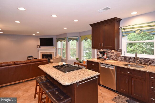 Building Photo - 4100 John Trammell Ct