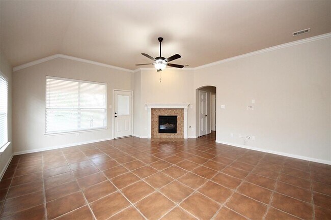 Building Photo - 3608 Pine Needle Cir