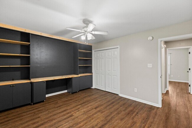 Building Photo - Swansboro Home for Rent!