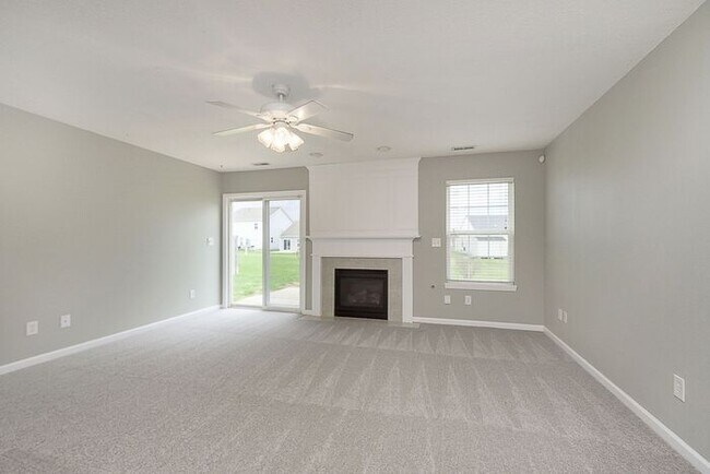 Building Photo - Newly Refurbished 3-Bedroom Ranch in Noblesville!