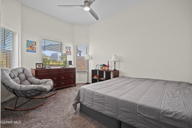 Building Photo - 3729 Surmise St