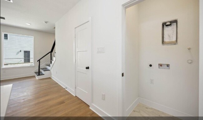 Building Photo - 4501 Newberry St