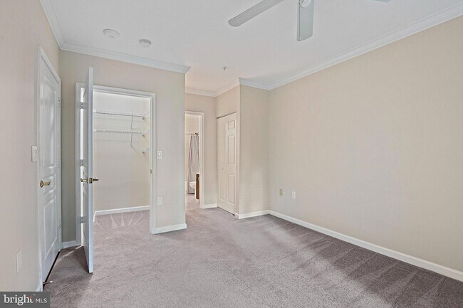 Building Photo - 2204 Westcourt Ln