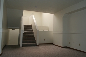 Building Photo - 225 E Washington St
