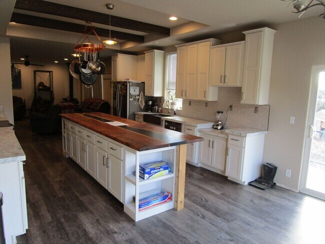 Building Photo - Schedule A Showing Today! Home on 5 Acres with Barn, Shop and Direct Access to BLM Land - Availab...