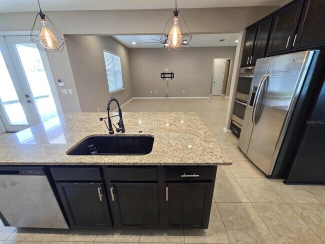 Building Photo - 3543 Meadow Breeze Loop