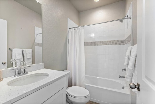 Building Photo - 9912 E 61st Ave