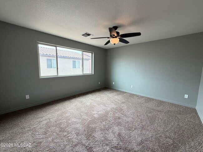 Building Photo - 37 W Camino Rancho Palomas