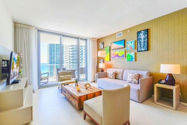 Building Photo - 4111 S Ocean Dr