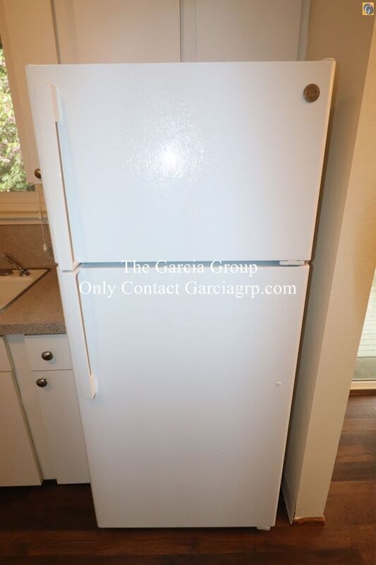 Building Photo - 15205 SW 119th Ave