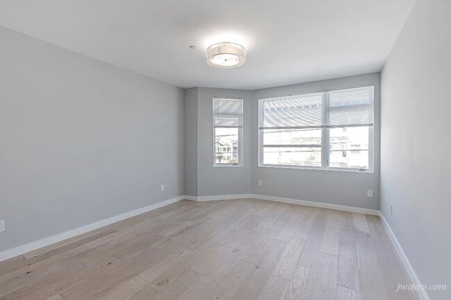 Building Photo - 1547 Clement St