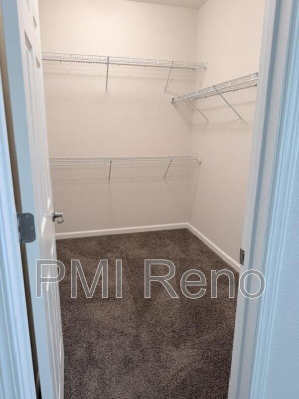 Building Photo - 10742 Amber Falls Dr