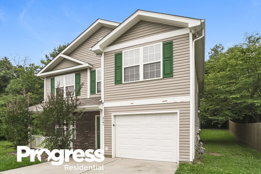 Building Photo - 5141 Autumn Oak Dr