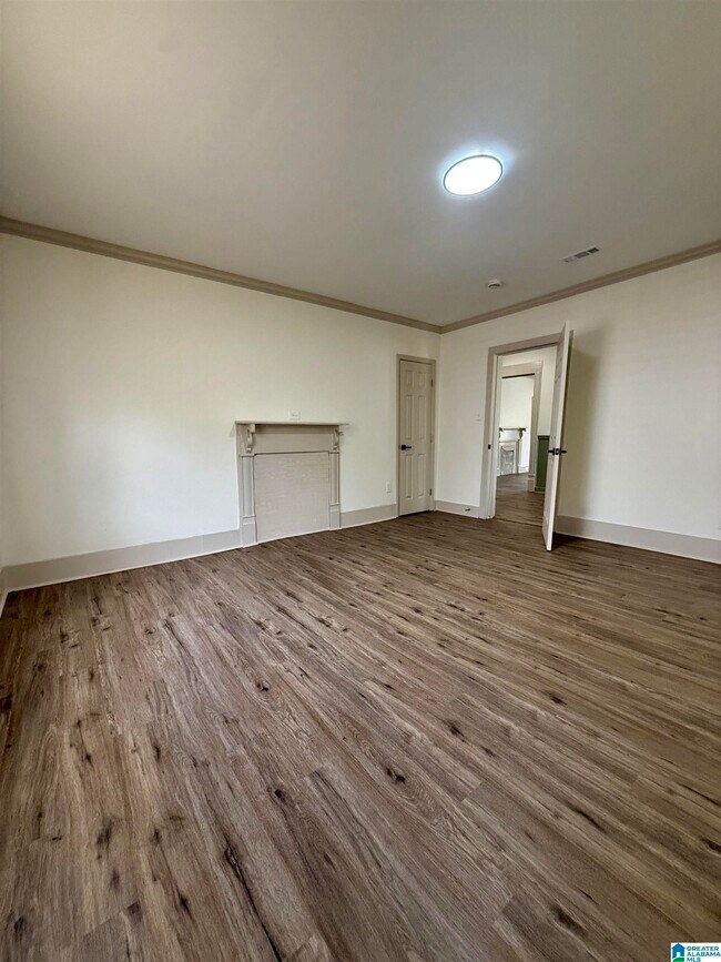 Building Photo - 1458 Hueytown Rd