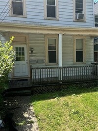 Building Photo - 180 Oneida St