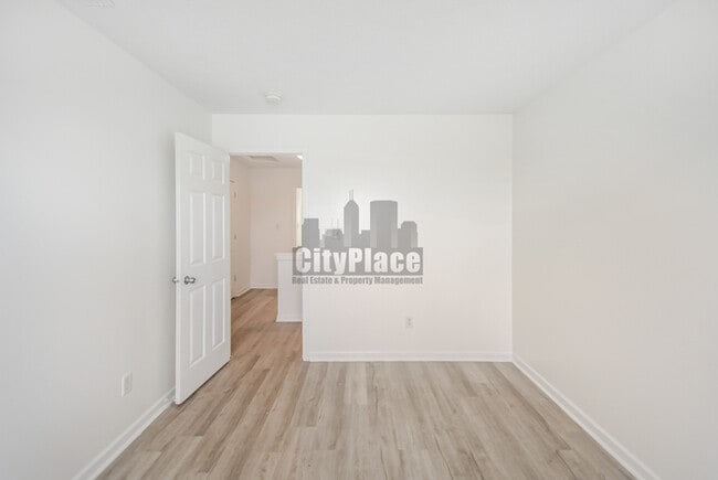 Building Photo - 3547 Cork Bend Dr
