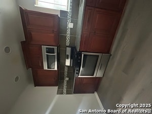 Building Photo - 1334 W Ridgewood Ct