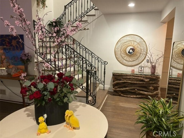 Building Photo - 1024 Granvia Altamira