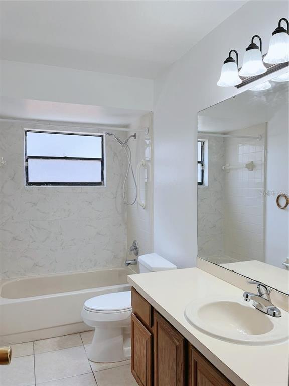 Building Photo - 3943 Greenview Pines Ct
