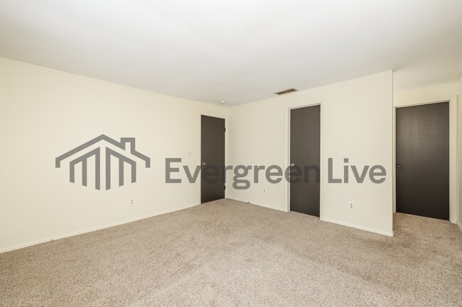 Building Photo - Coming Soon!