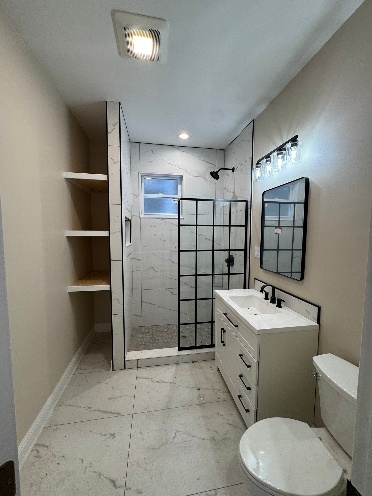 Bathroom - 5335 W 23rd Pl