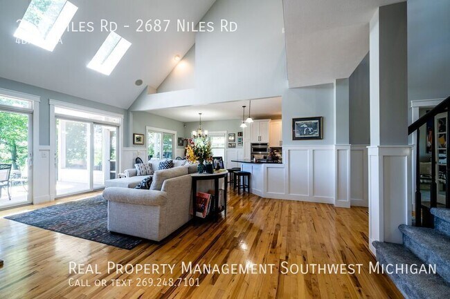 Building Photo - 2687 Niles Rd