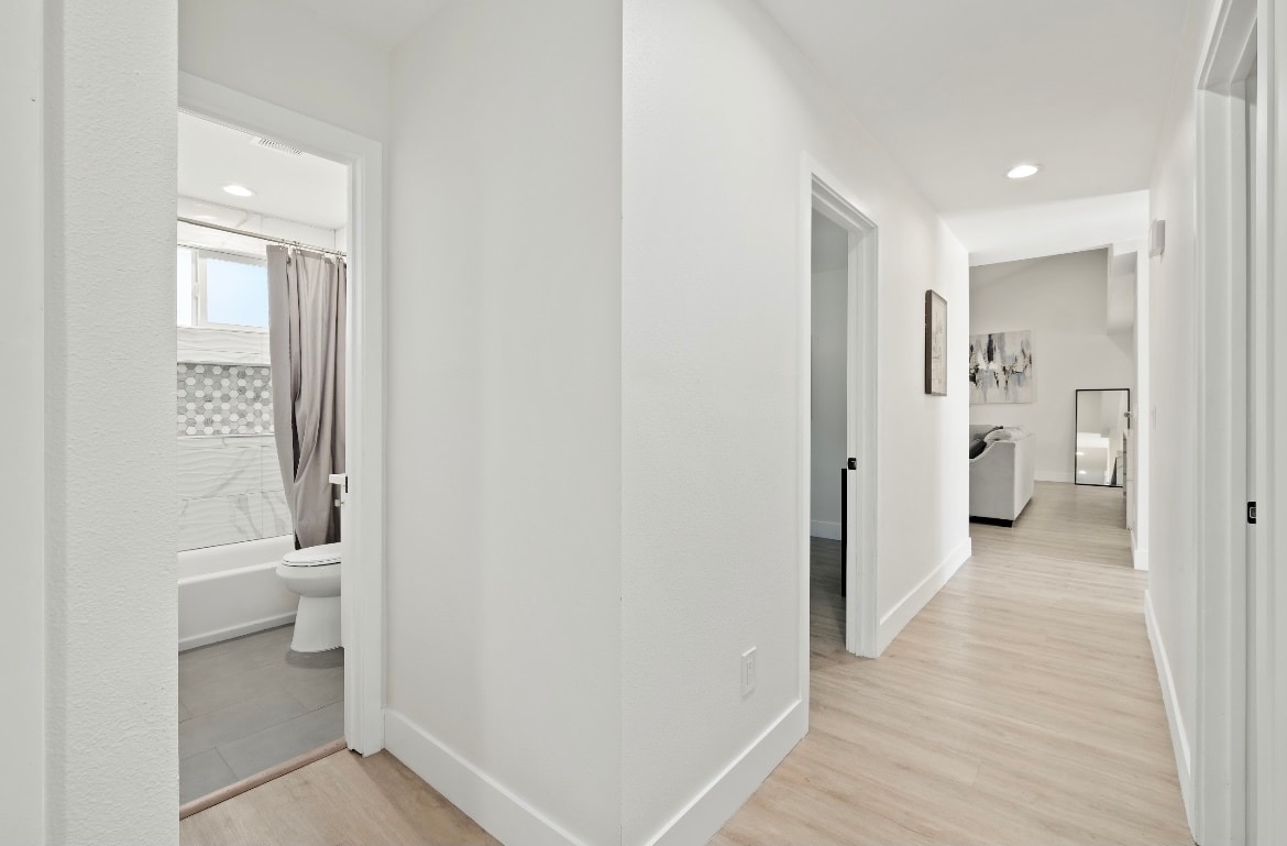 Building Photo - 895 Rutgers Ave