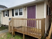 Building Photo - 826 Hanover St