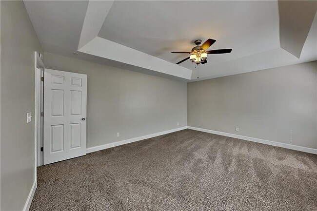 Building Photo - 105 Meadow Crest Ct