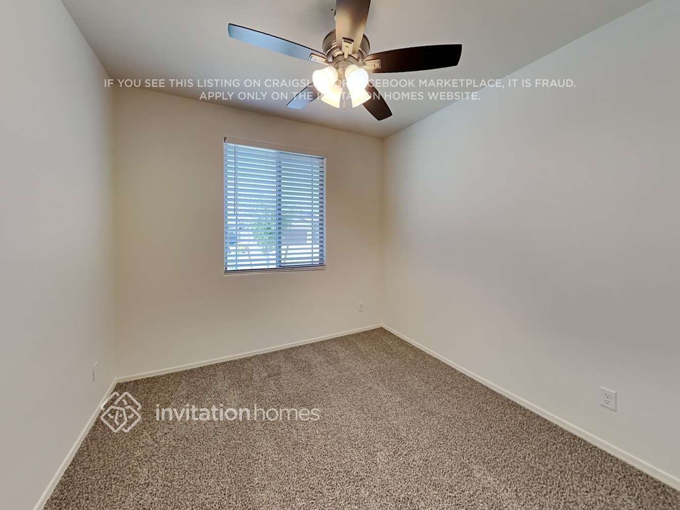 Building Photo - 17649 W Via De Luna Dr