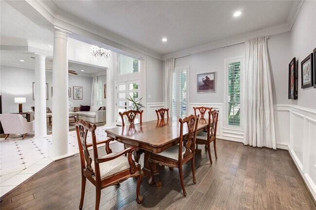 Building Photo - 855 Plainwood Dr