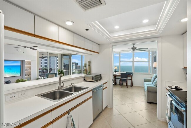 Building Photo - 5550 Heron Point Dr