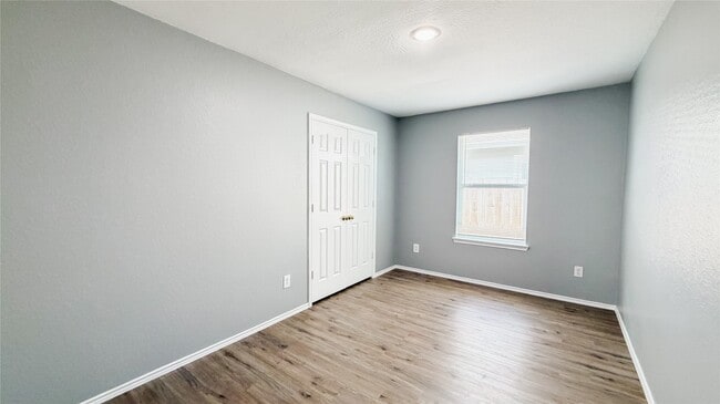 Building Photo - 22807 Sherioaks Ln