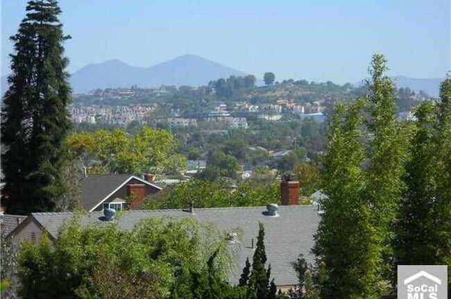 Building Photo - 24091 Vista Corona