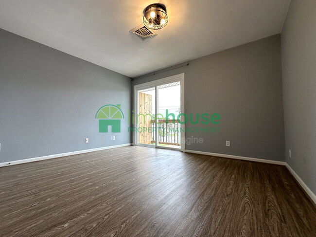 Building Photo - 311 Norfolk Ave