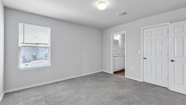 Building Photo - FREEDOM HILLS