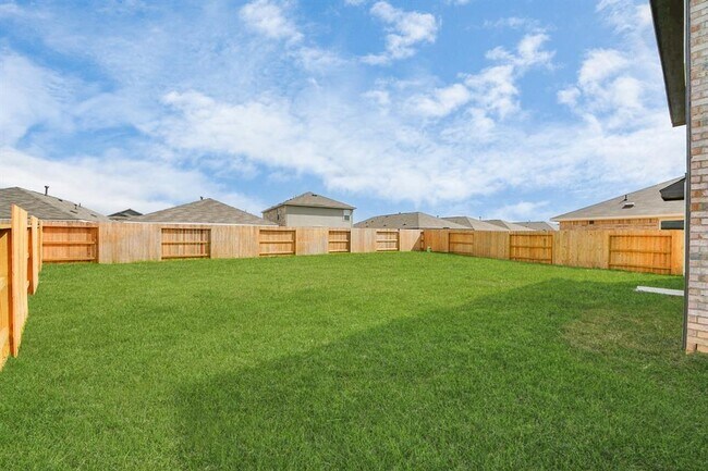 Building Photo - 26803 Inkberry Holly Ln