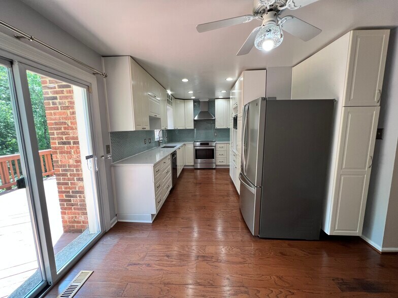 Building Photo - 2723 Carter Farm Ct