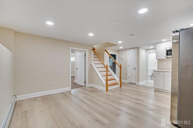 Building Photo - 92 Coleman St