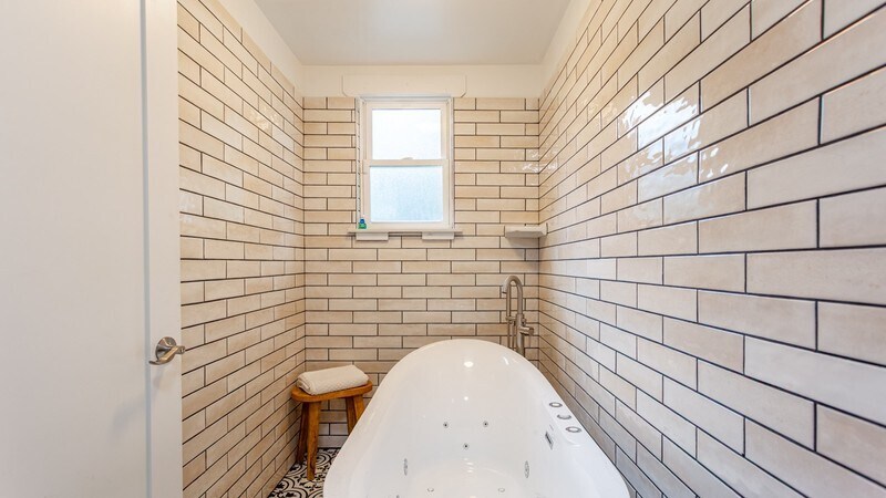 Building Photo - 6010 Cazadero Hwy