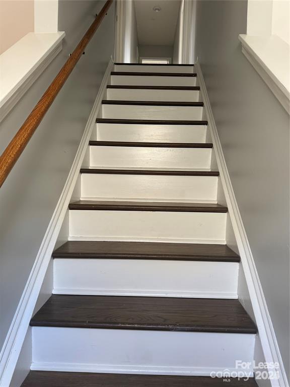 Building Photo - 5304 Starflower Dr