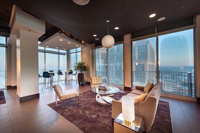 Building Photo - 415 Church St