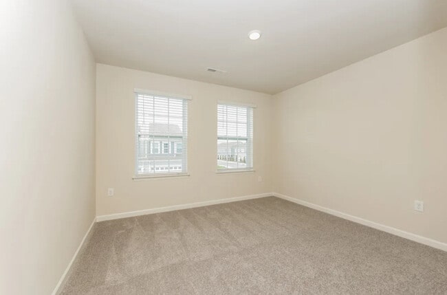 Building Photo - 1040 Legacy Ct