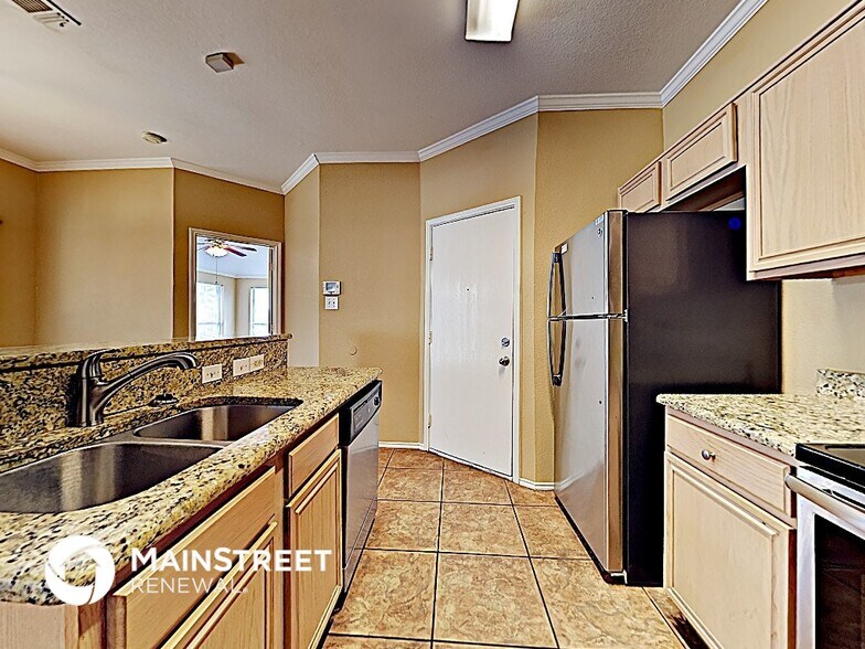 Building Photo - 1237 Nancy Ln