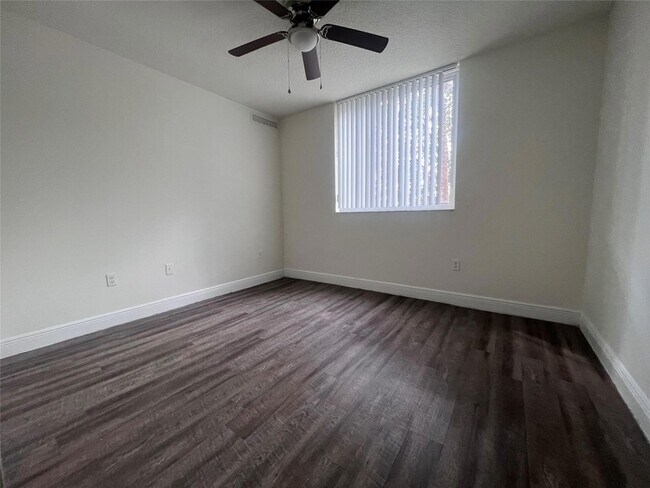 Building Photo - 18335 NW 68th Ave