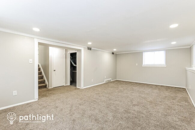 Building Photo - 33642 Newport Drive
