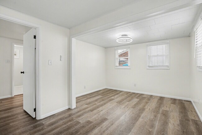 Building Photo - 6520 S 070 E