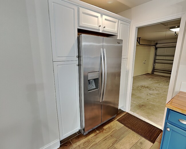 Building Photo - 3512 Stonefield Dr
