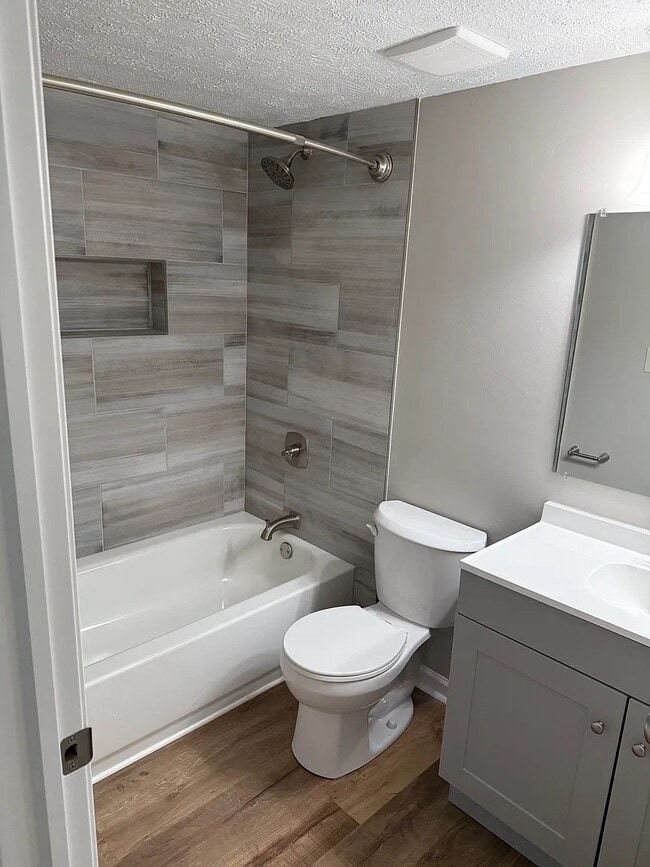 Building Photo - 38 Providence Dr